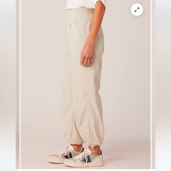 Democracy "Ab"leisure Skyrise Pleated Patch Pocket Toggle‎ Hem Jogger small NWT - Picture 2 of 3